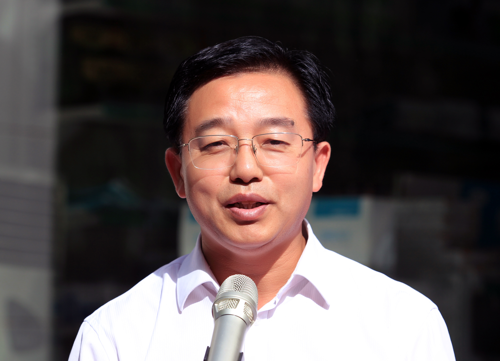 延安市红十字会常务副会长宋双印主持.jpg