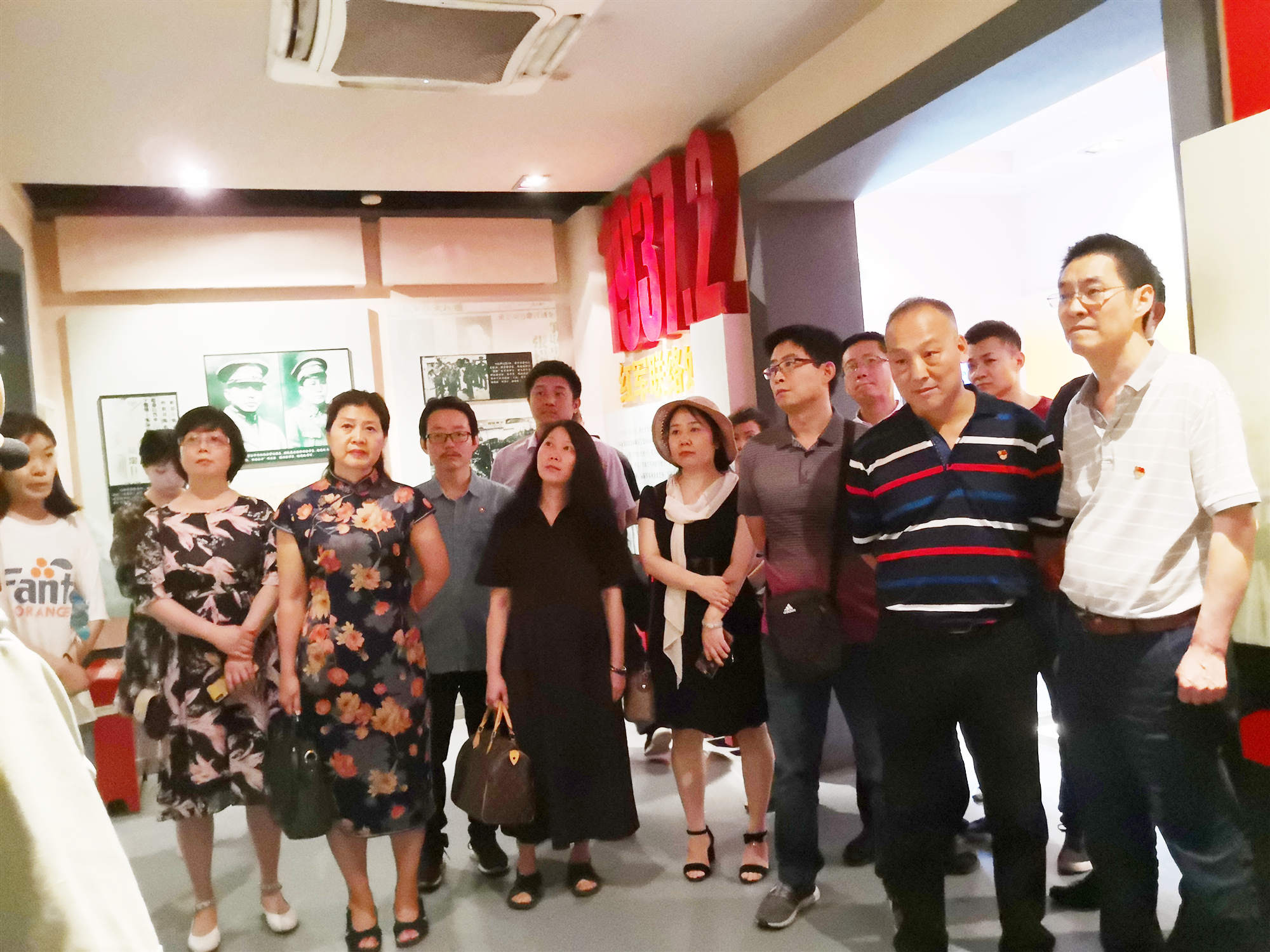 微信图片_20190704180435_副本.jpg