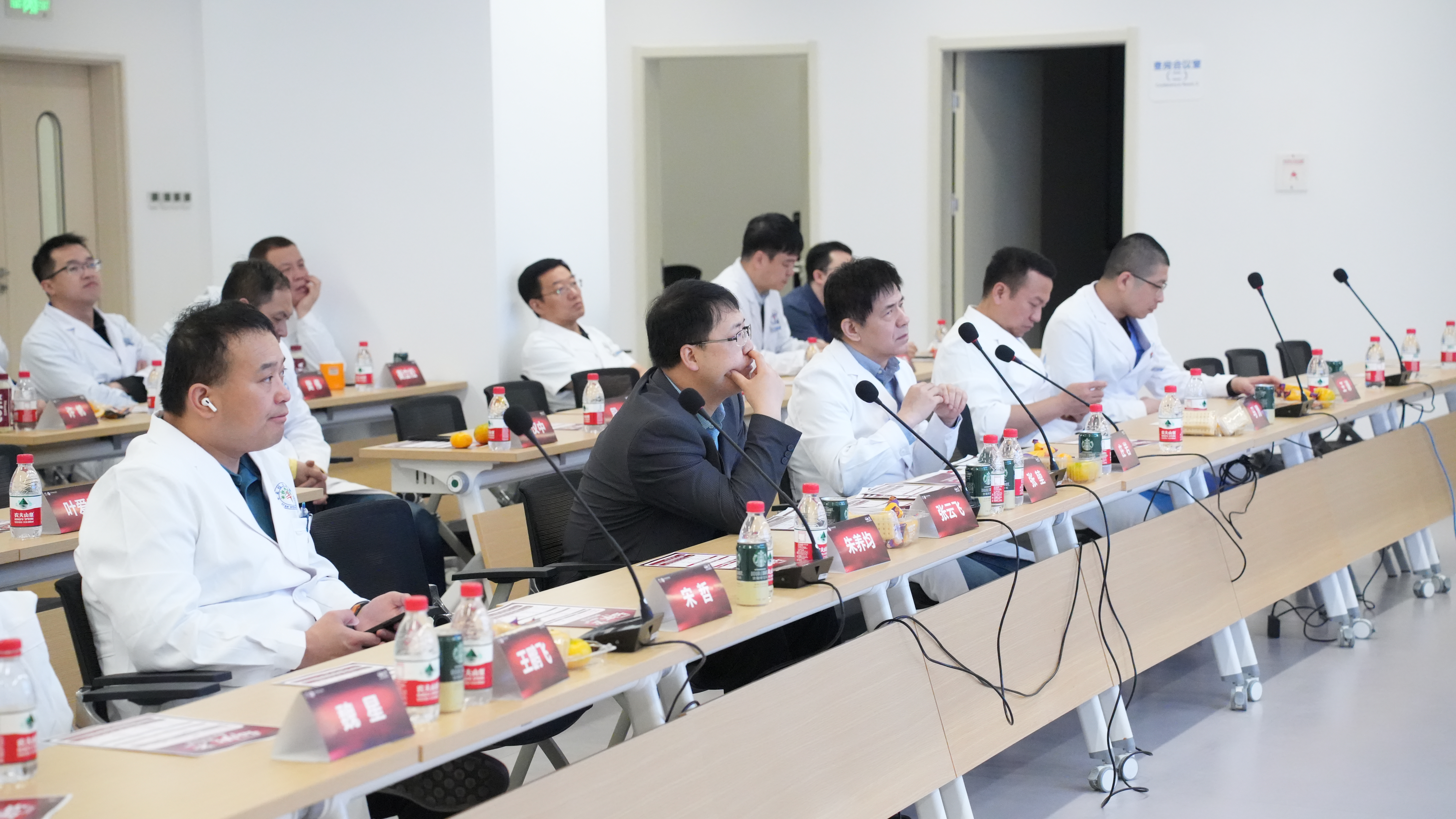 参会现场2.JPG
