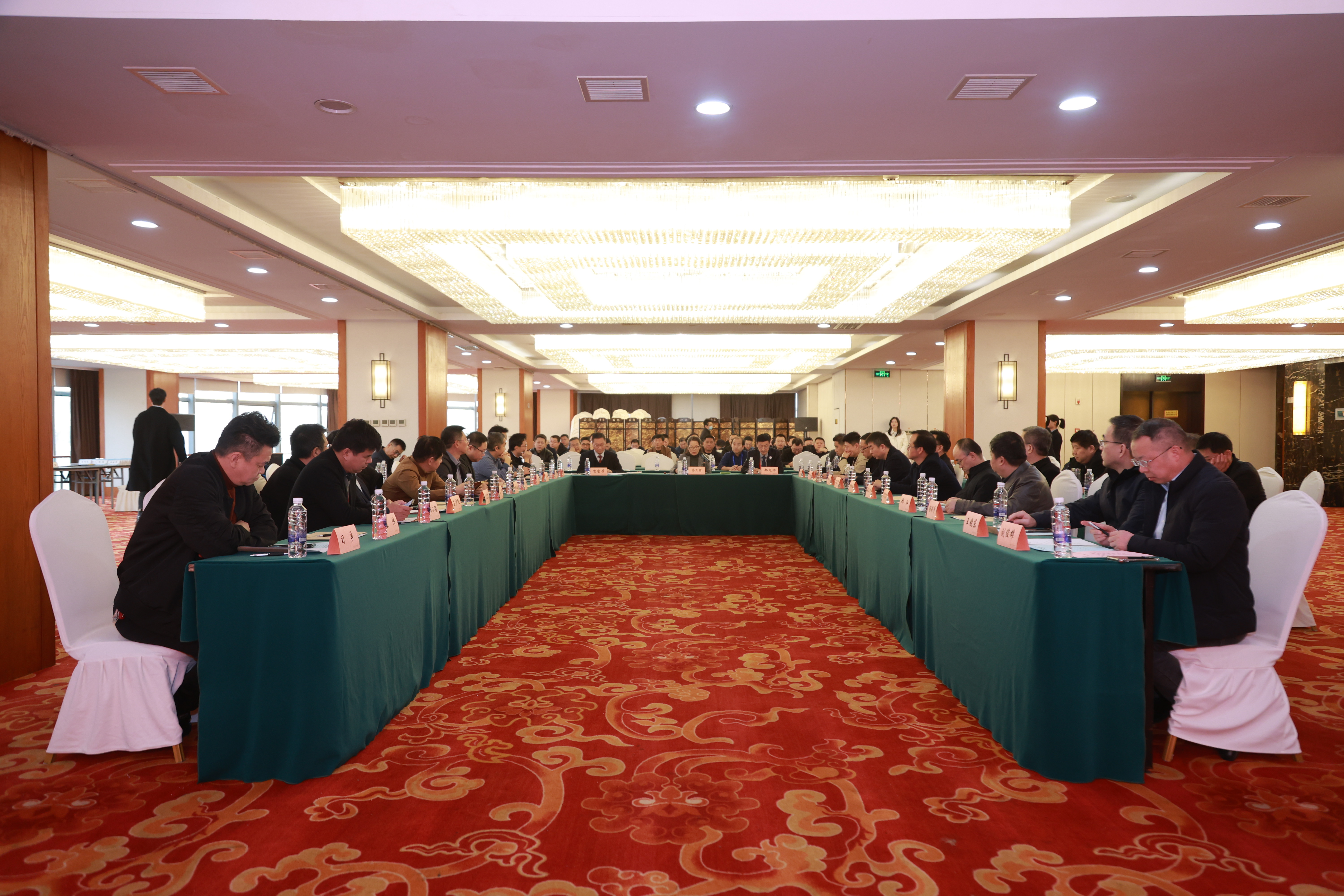 0.会场 全景1.JPG
