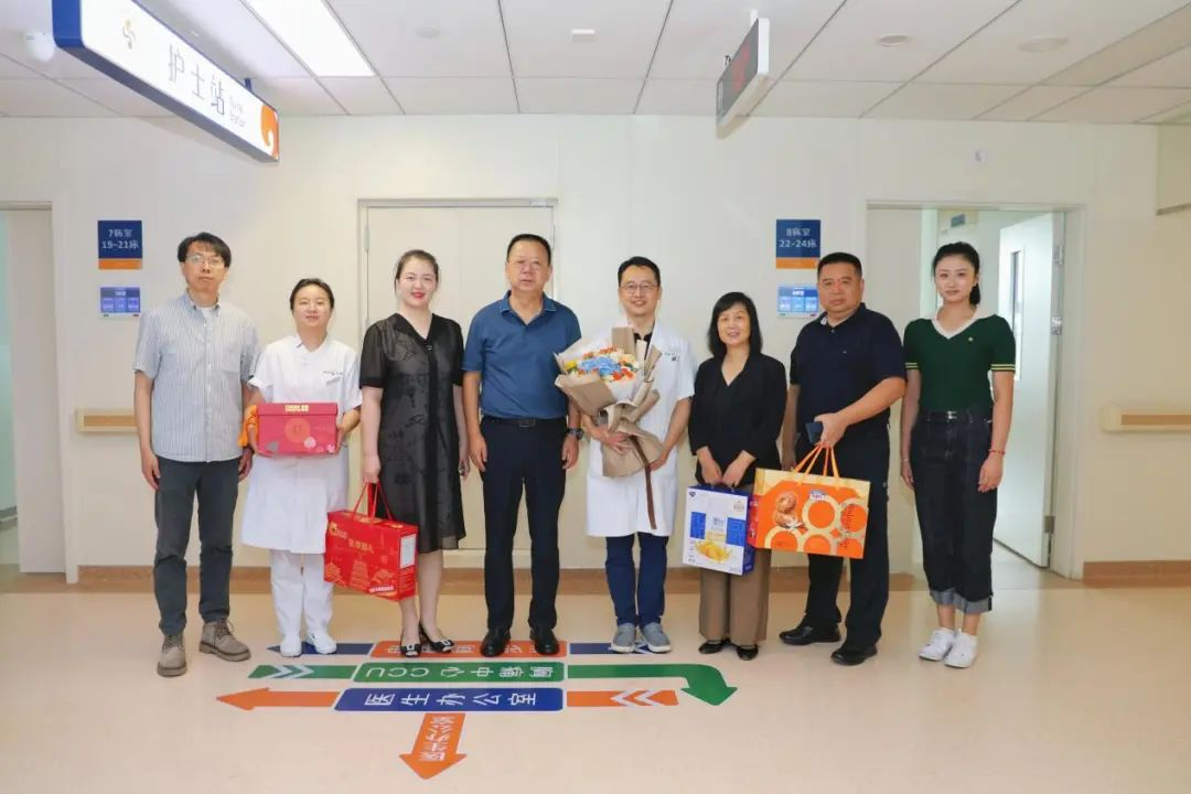 西安市红会医院慰问援藏医生家属 送上“娘家人”的关怀_fororder_图片3